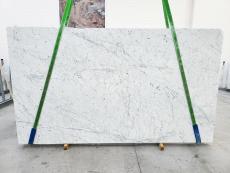 Fourniture dalles polies 3 cm en marbre naturel BIANCO CARRARA VENATINO 1711. Détail image photos 