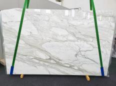 Fourniture dalles brutes 2 cm en marbre naturel CALACATTA ORO EXTRA xx1737. Détail image photos 