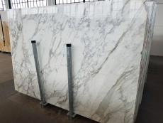 Fourniture dalles 2 cm en marbre CALACATTA A0256. Détail image photos 
