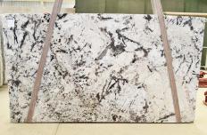 Fourniture dalles 3 cm en granit WHITE PERSIAN 2555. Détail image photos 