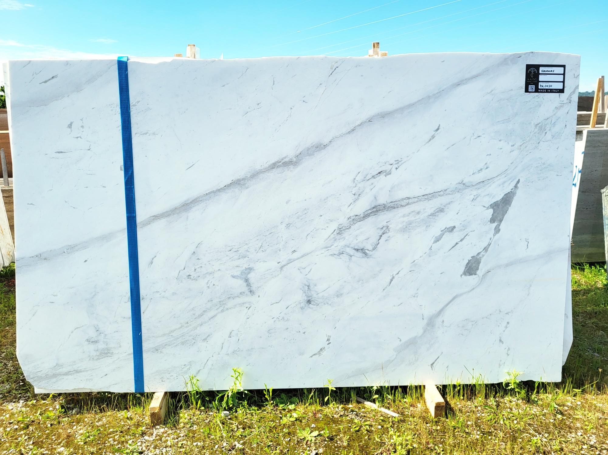 VOLAKAS Fourniture Veneto (Italie) d' dalles polies en marbre naturel VOLAKAS.  DL0130 , Slab #08 